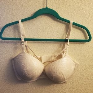 Victoria's Secret 34DD Sexy bra